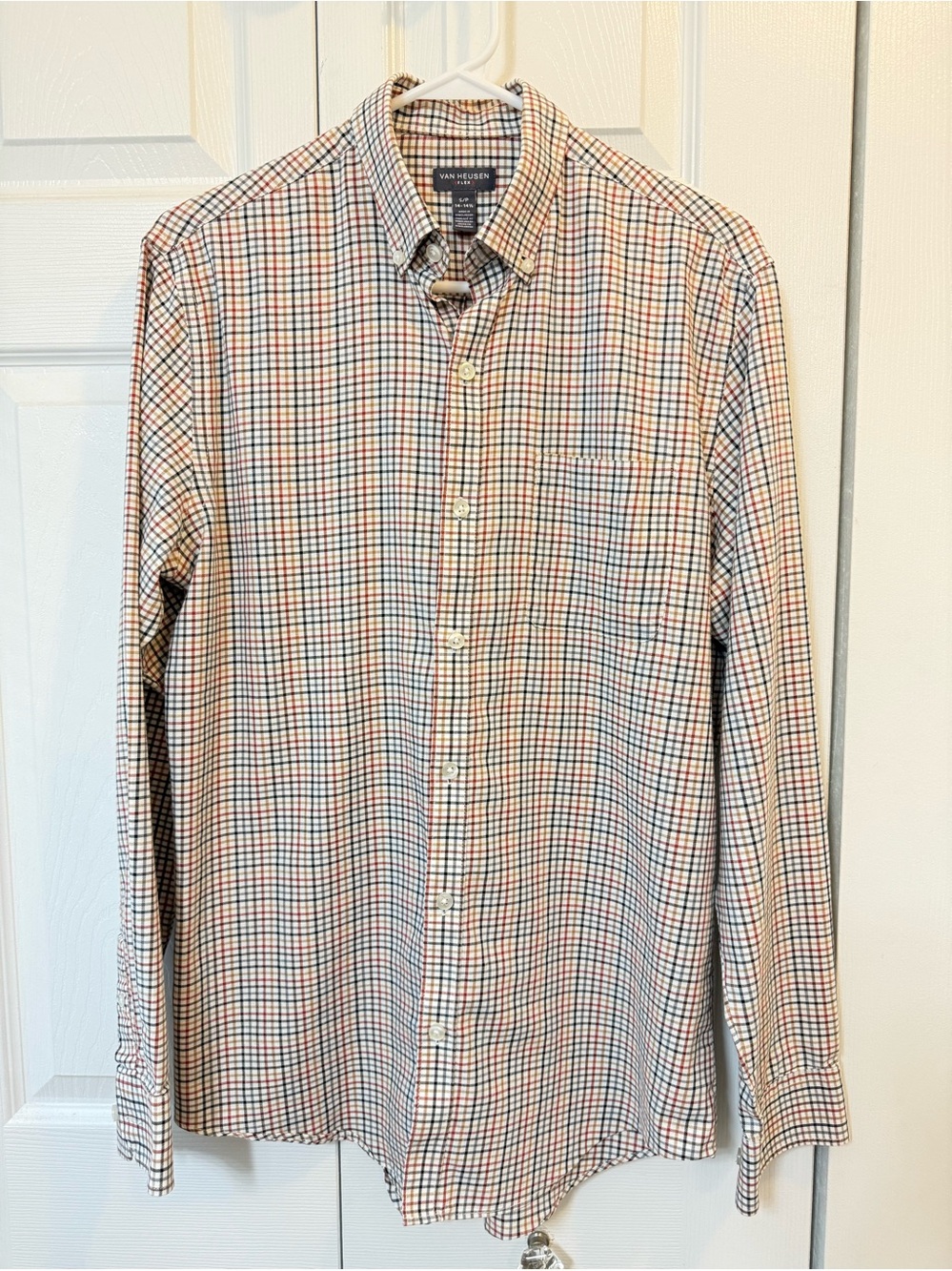 Van Heusen flex button up shirt